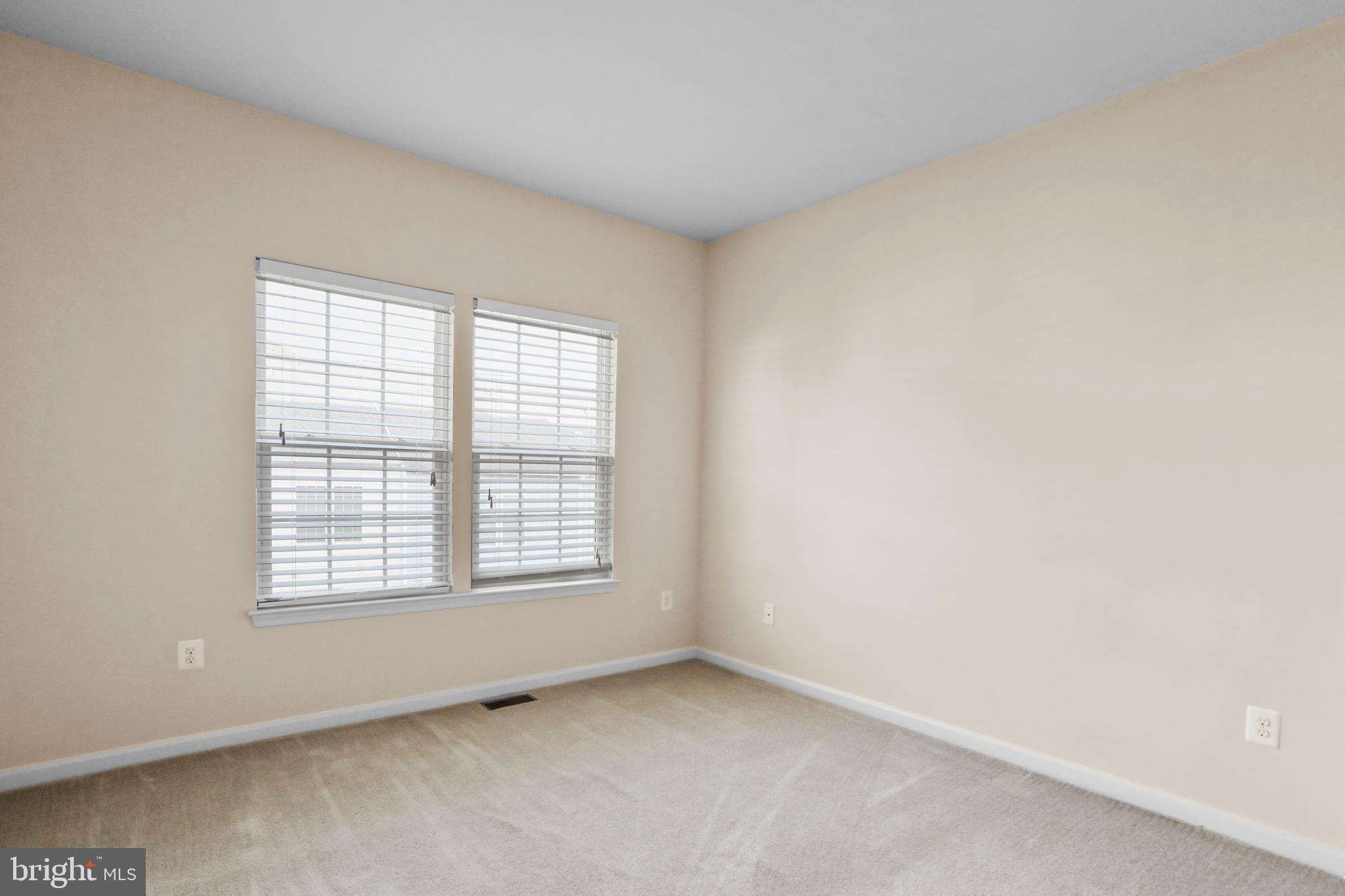 MARKET SQUARE - Residential