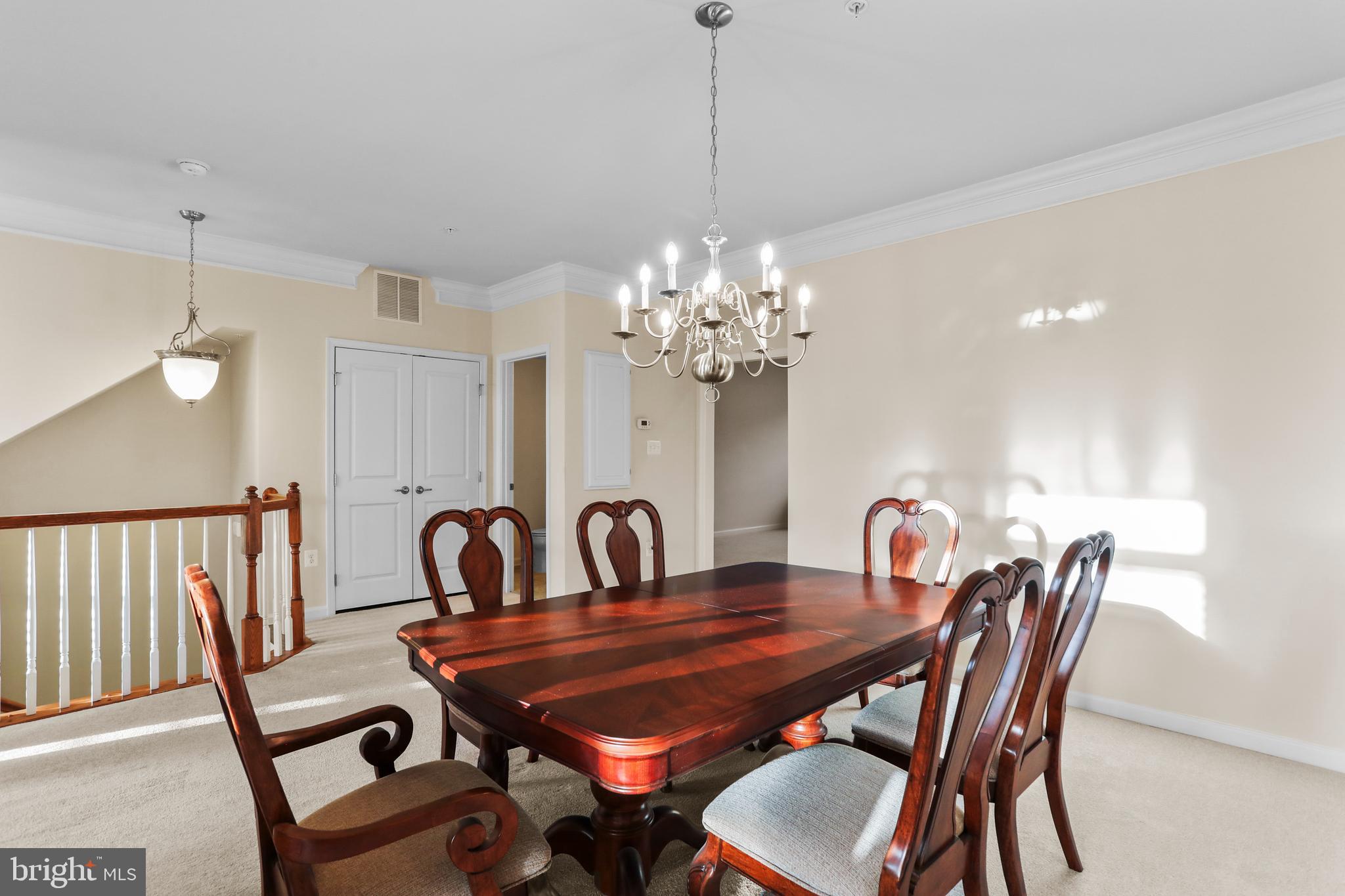 MARKET SQUARE - Residential