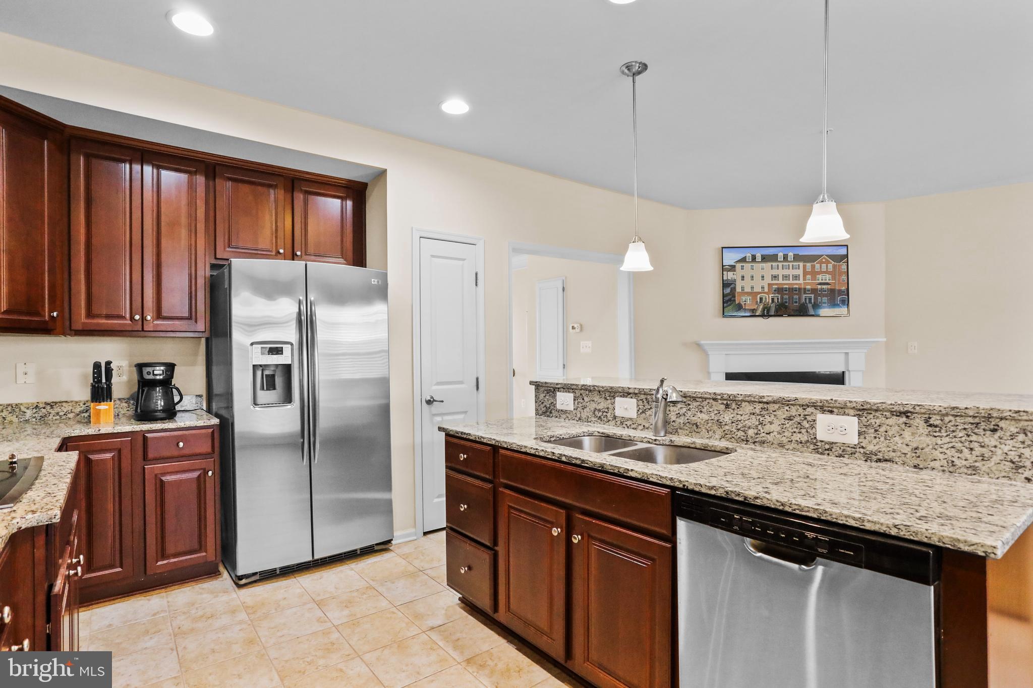 MARKET SQUARE - Residential