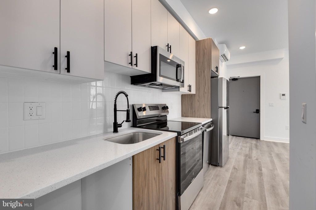 Photo of 715 W Cumberland Street #1, PHILADELPHIA, PA 19133 (MLS # PAPH2583504)