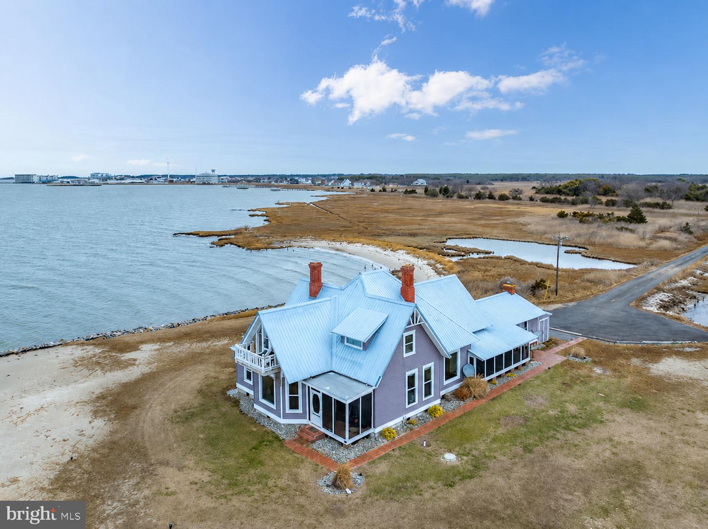 1 LAVALLETTE