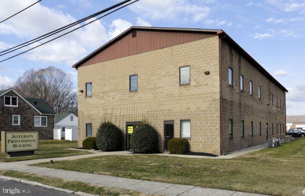 Photo of 9 Lawn Ave, JEFFERSONVILLE, PA 19403 (MLS # PAMC2116962)