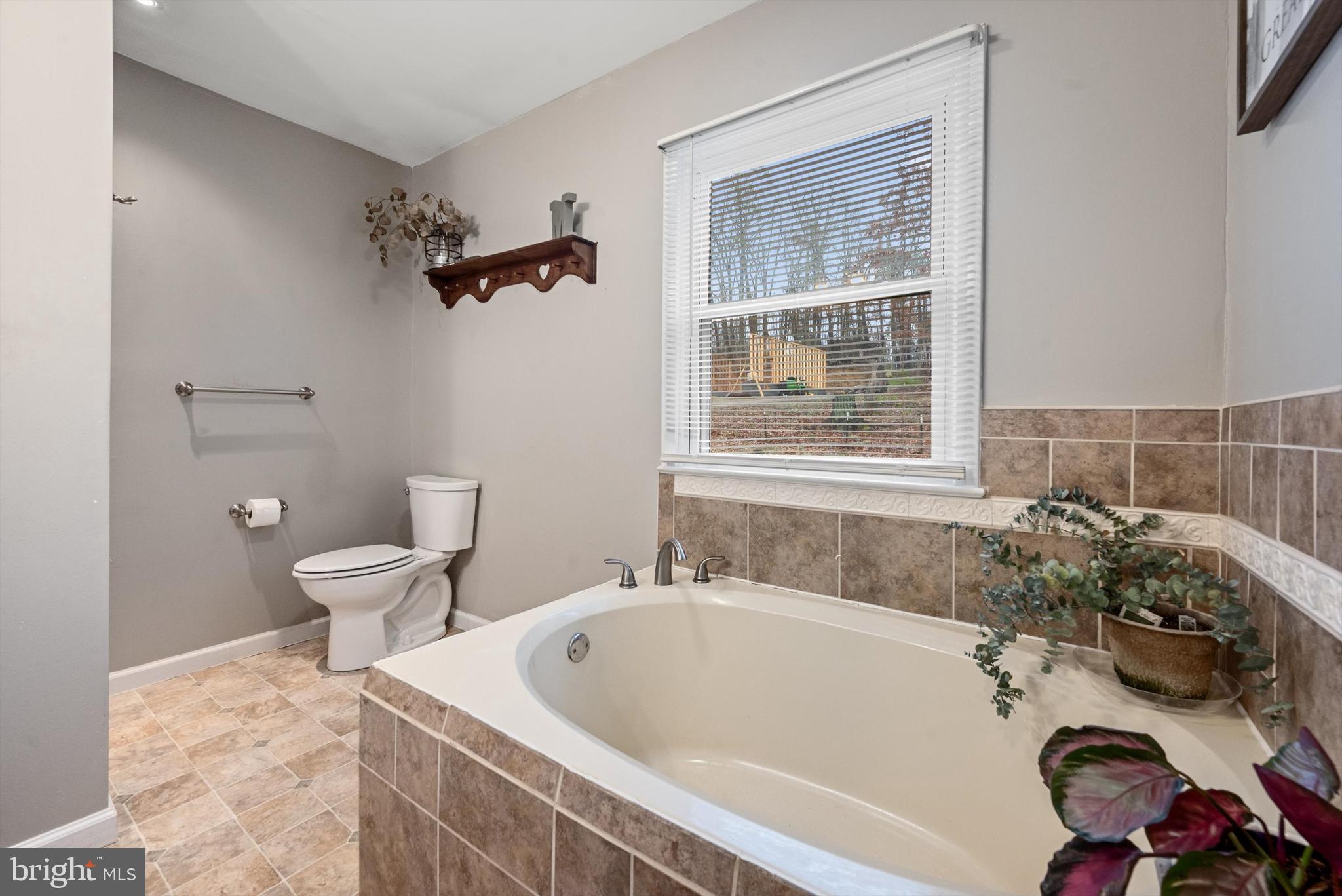 GREEN MEADOWS ESTATES - Residential