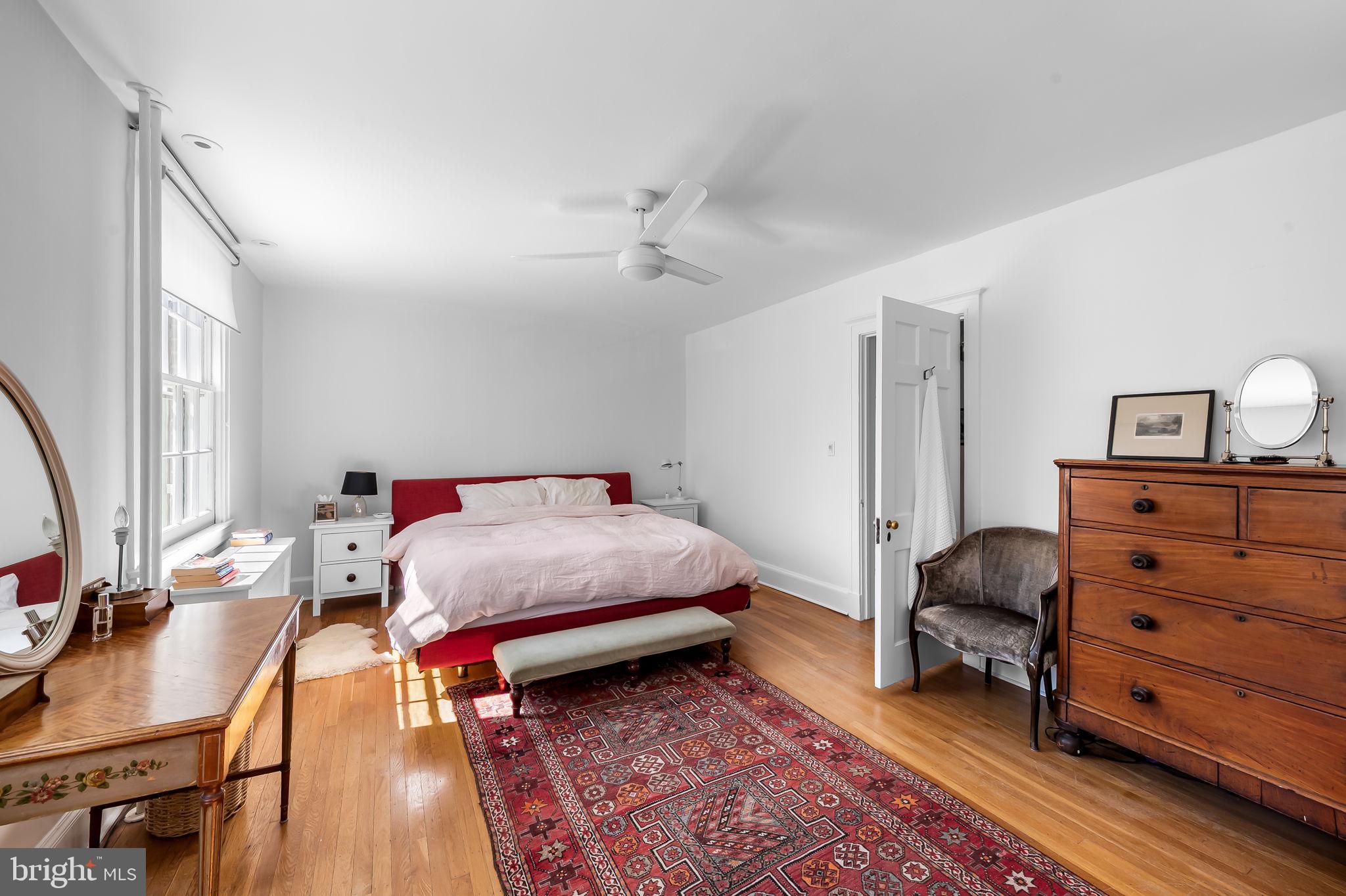 OAKENSHAWE - Residential