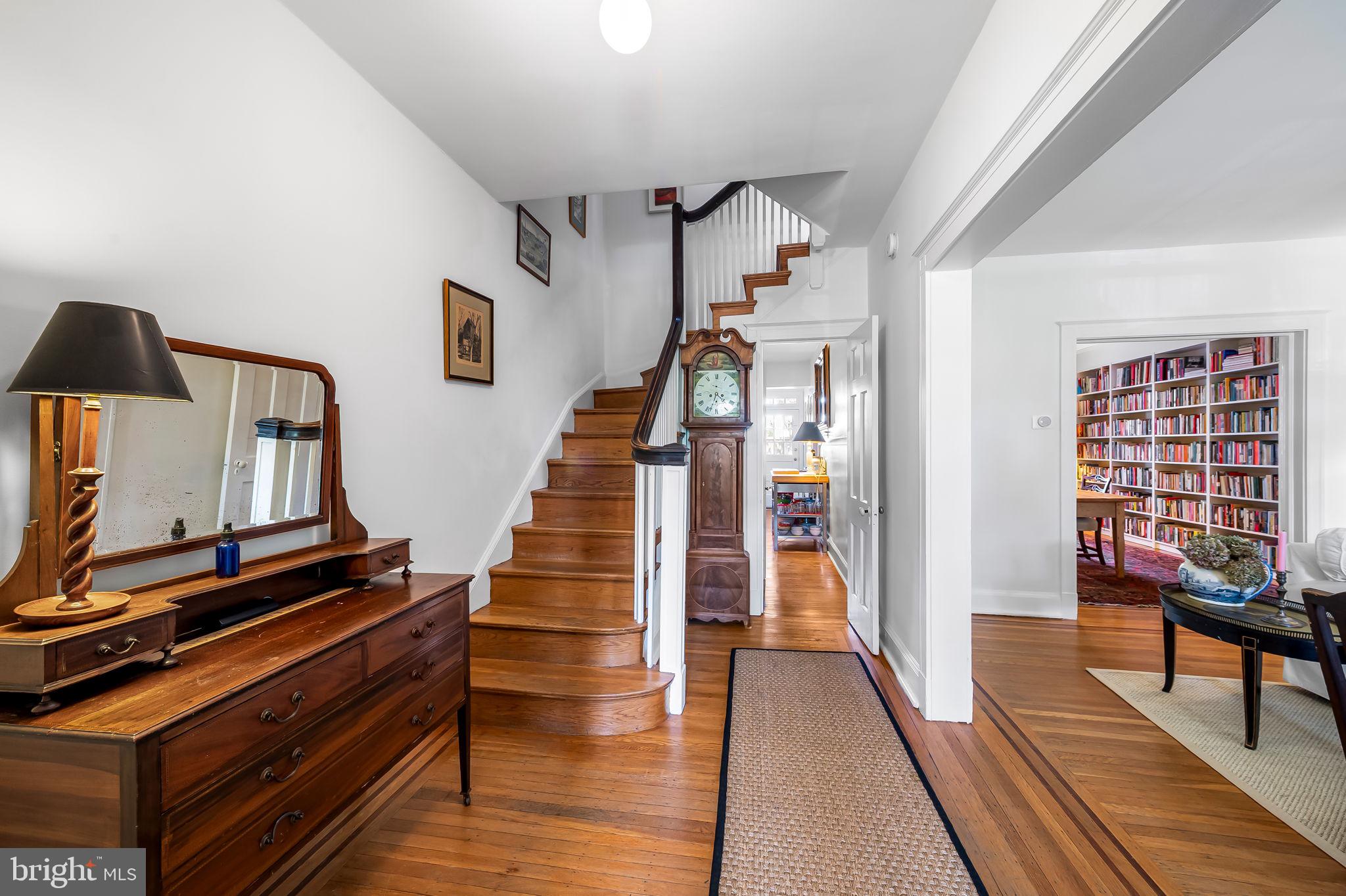 OAKENSHAWE - Residential