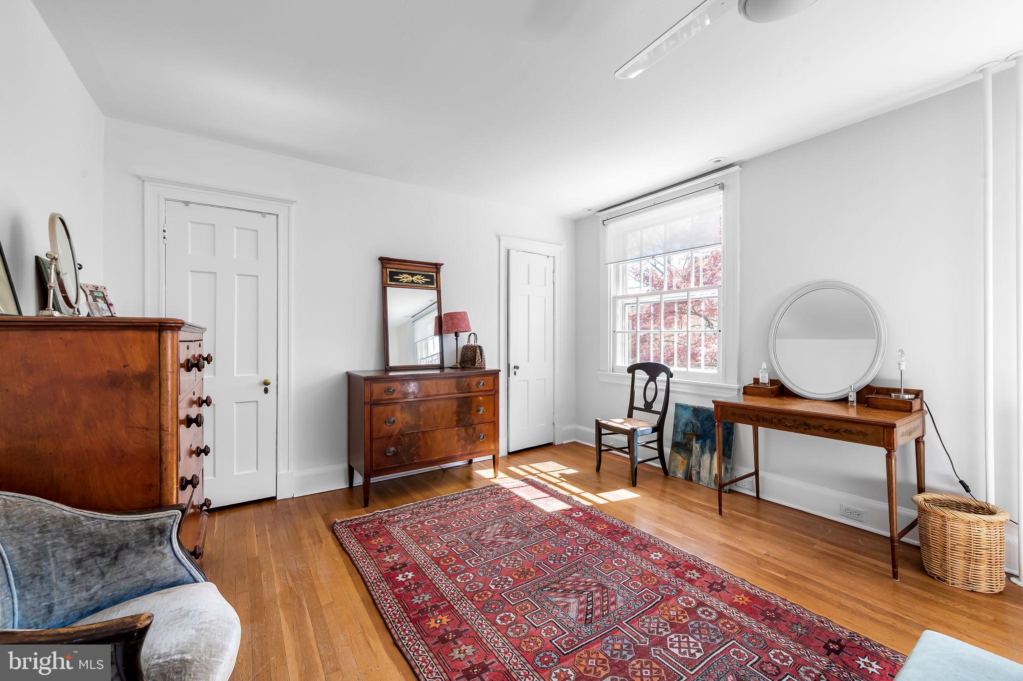 OAKENSHAWE - Residential