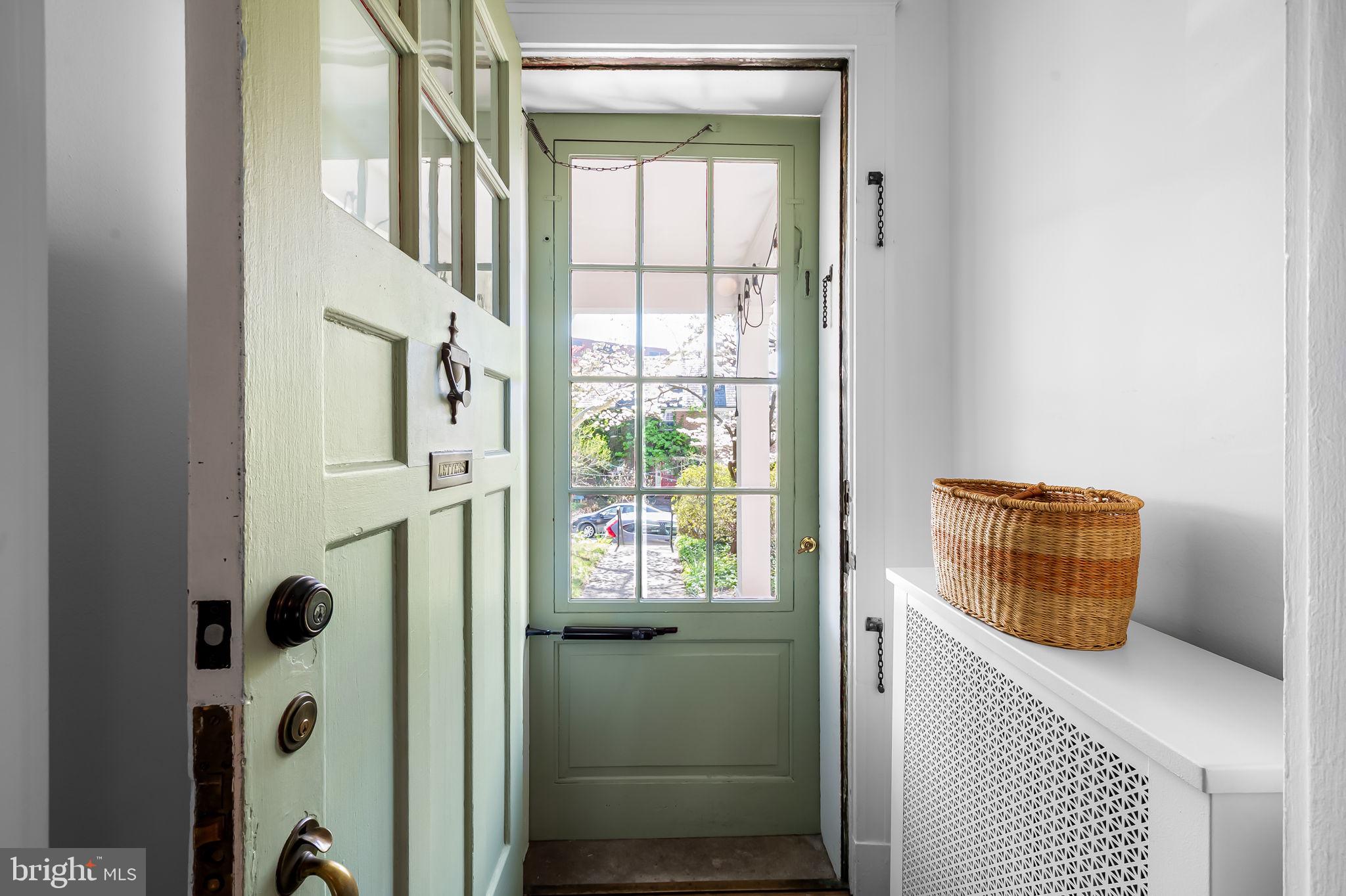 OAKENSHAWE - Residential