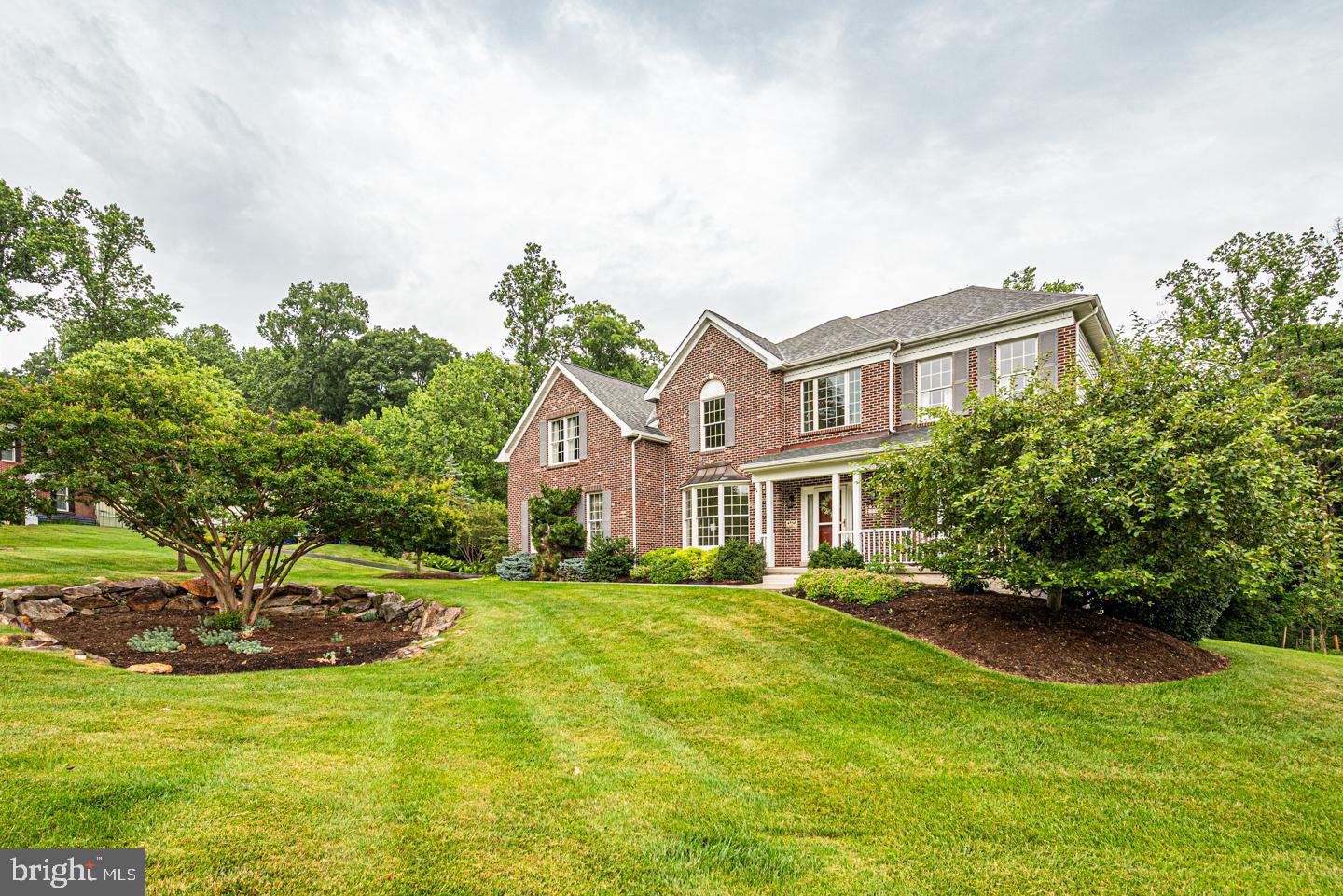 708 DOVER COURT PLACE