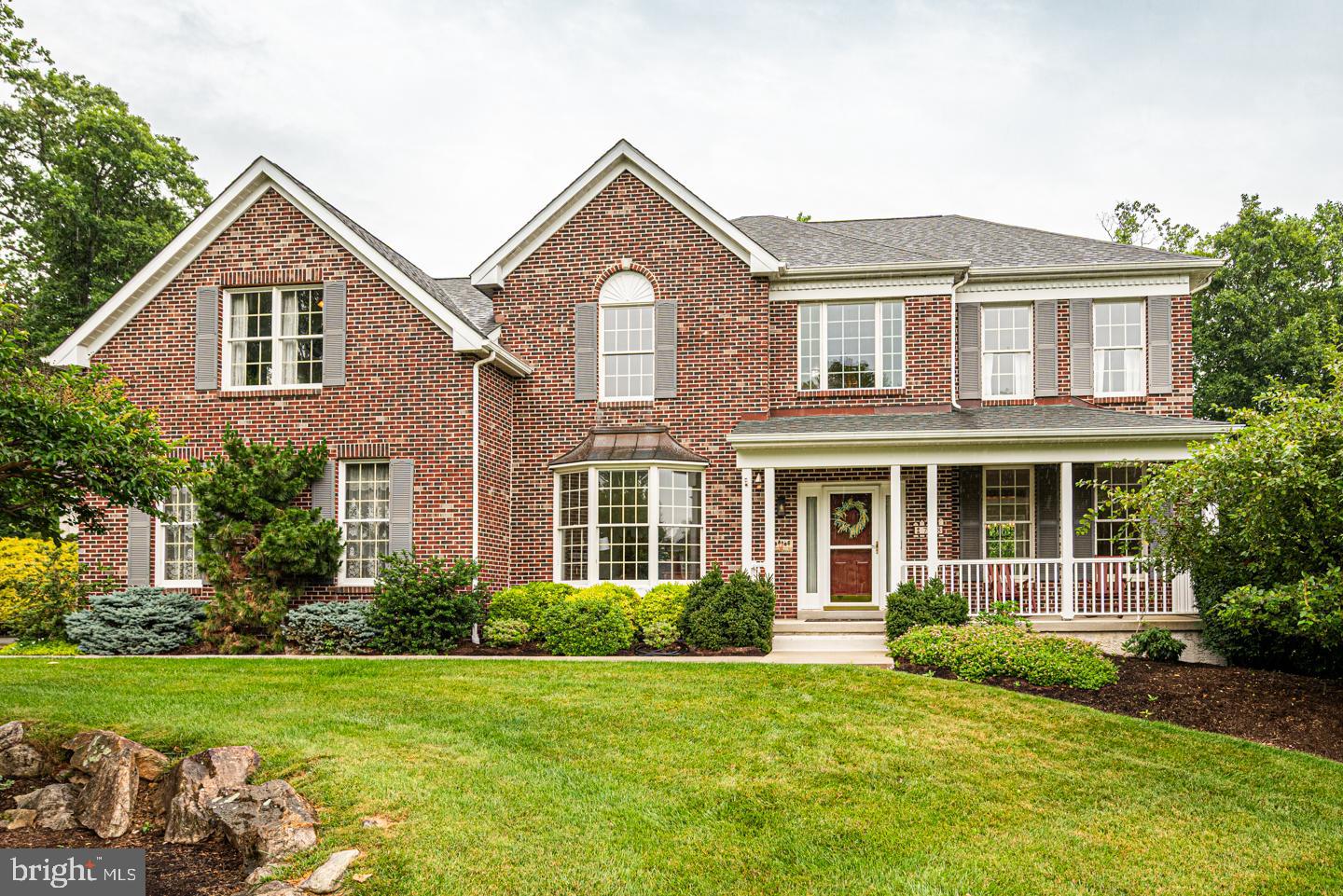 708 DOVER COURT PLACE