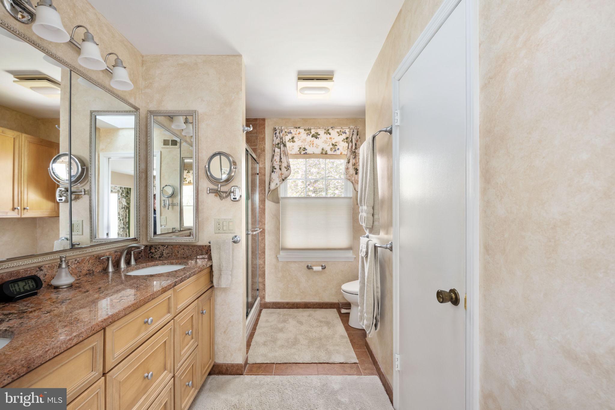 FAIRFAX CLUB ESTATES - Residential