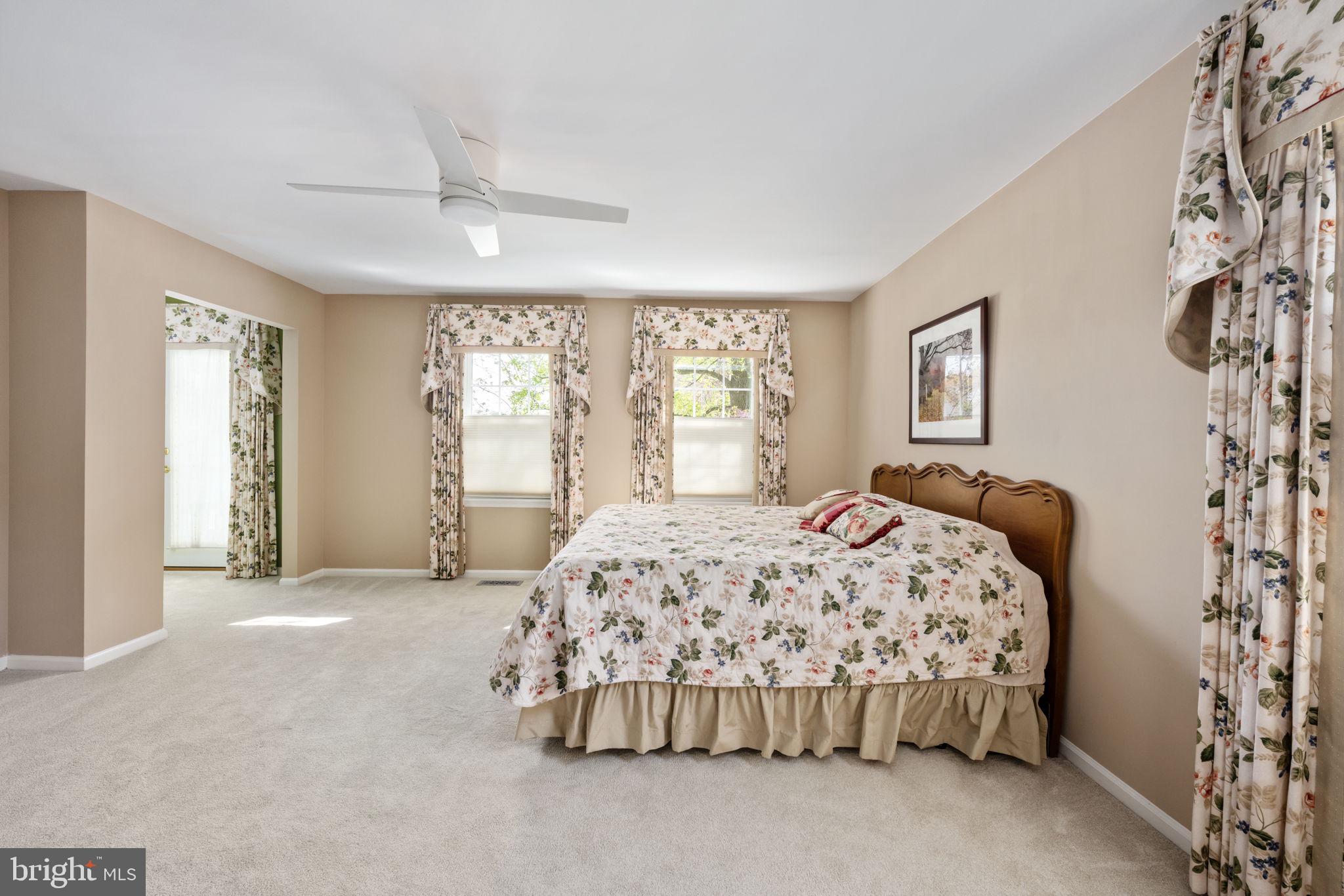 FAIRFAX CLUB ESTATES - Residential