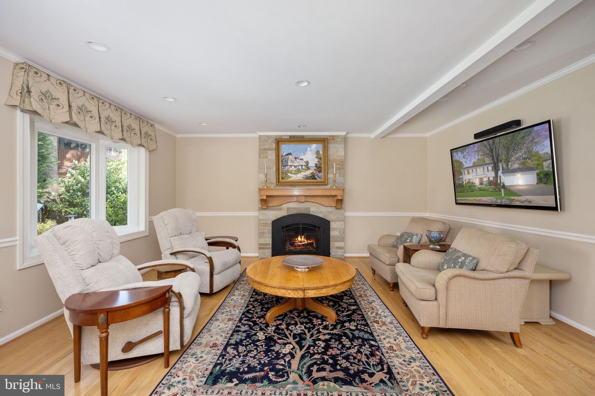 FAIRFAX CLUB ESTATES - Residential