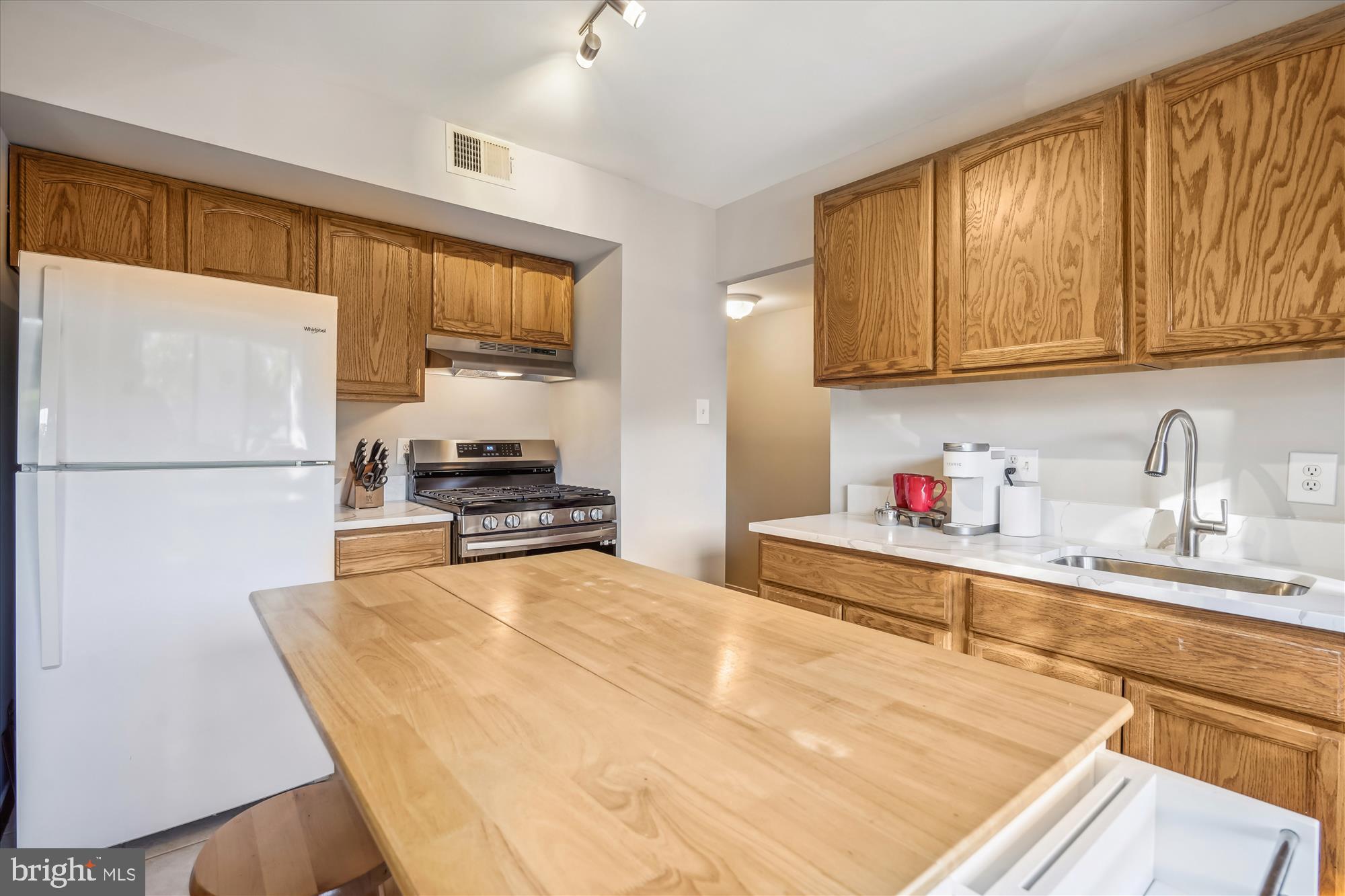 BENTANA PARK - Residential