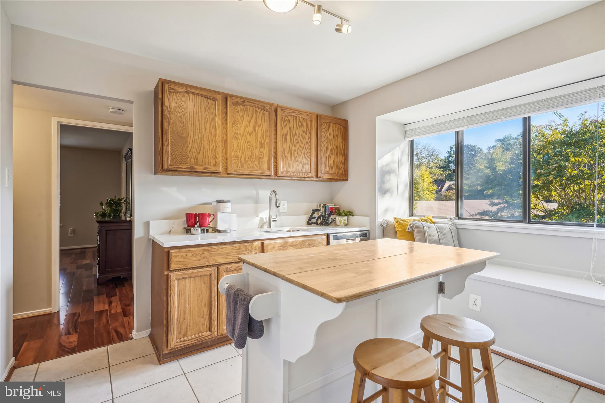 BENTANA PARK - Residential