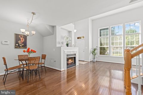 5123 DONOVAN DRIVE ALEXANDRIA VA 22304