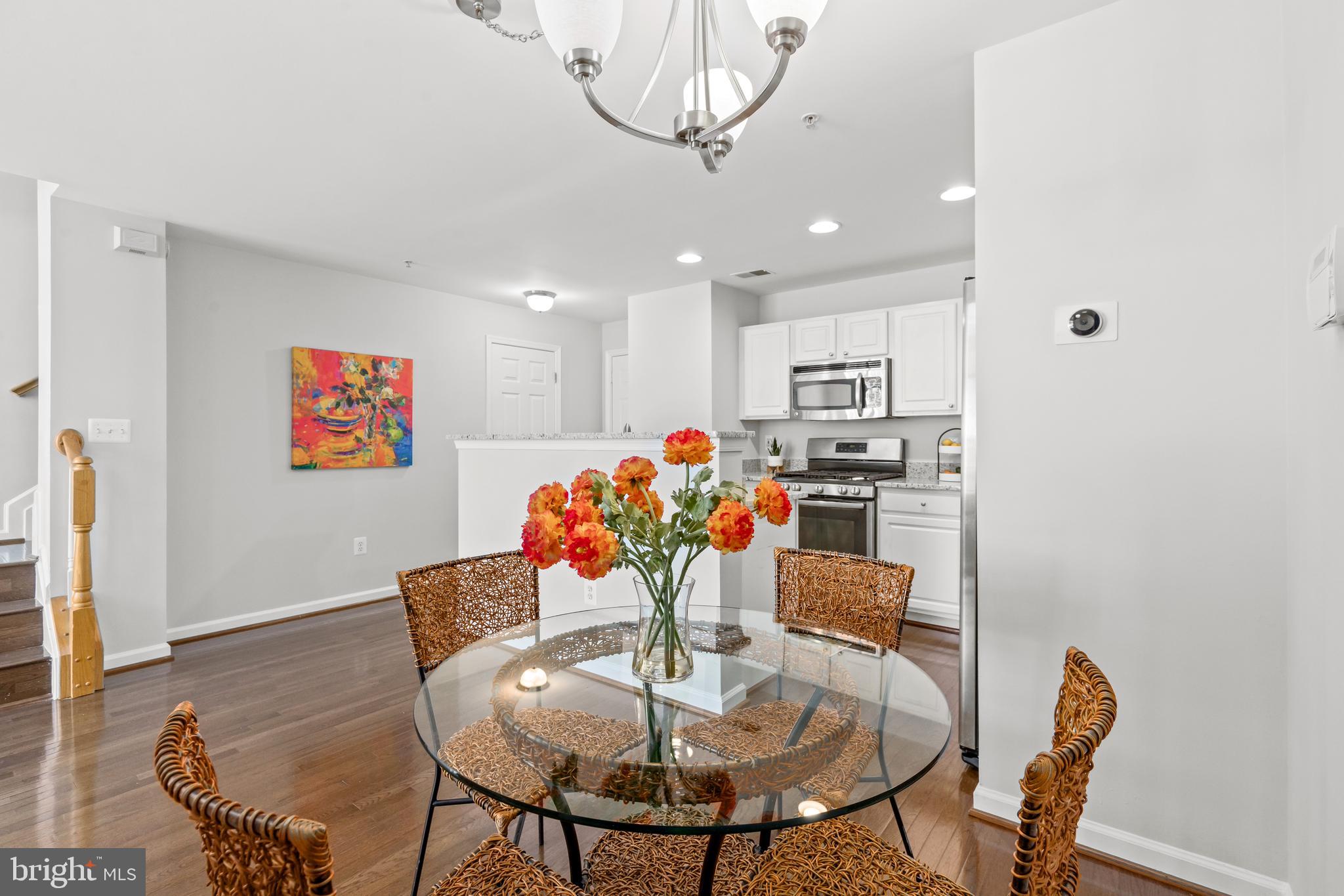 5123 DONOVAN DRIVE