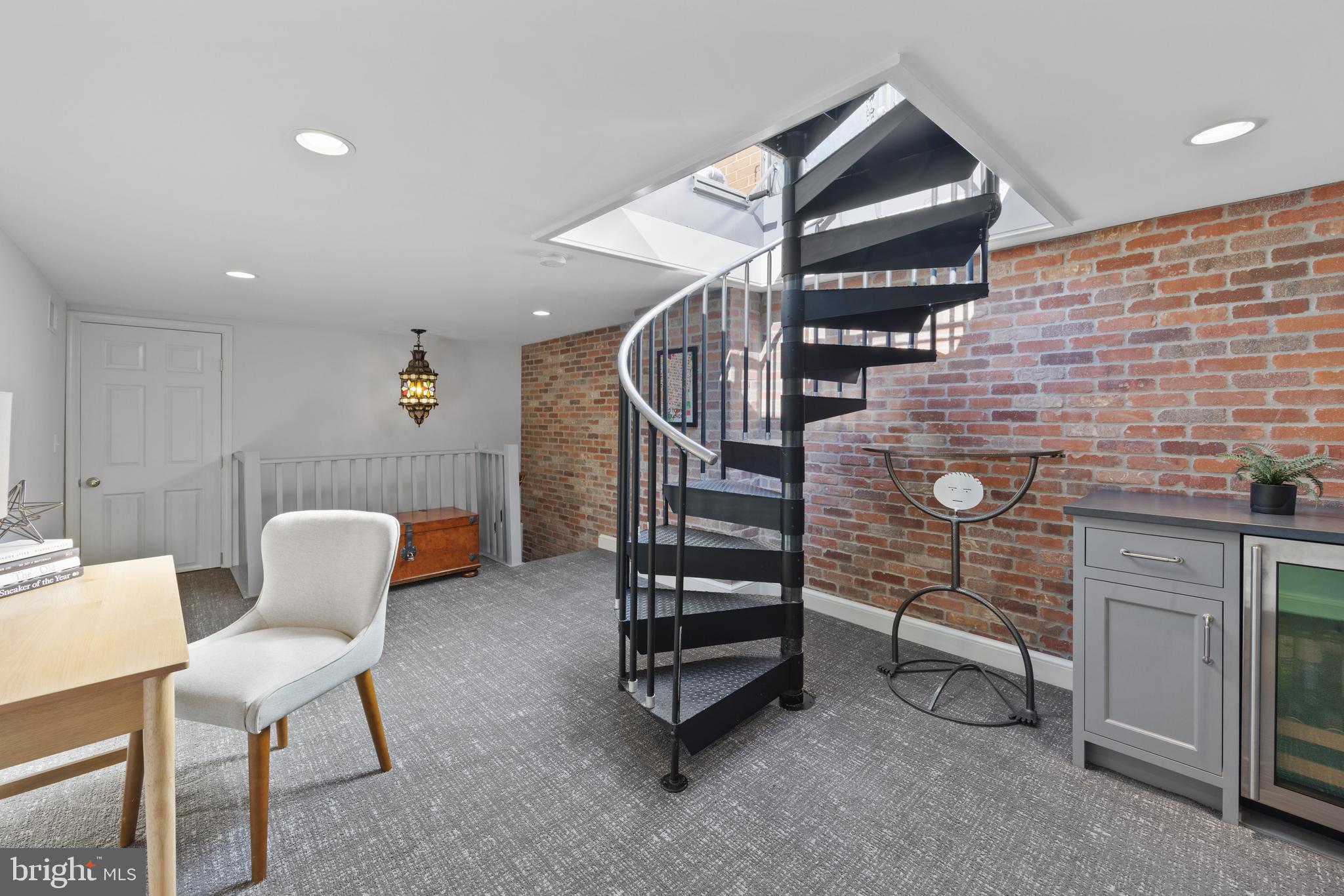 BRANDT TOWNHOUSE - Residential