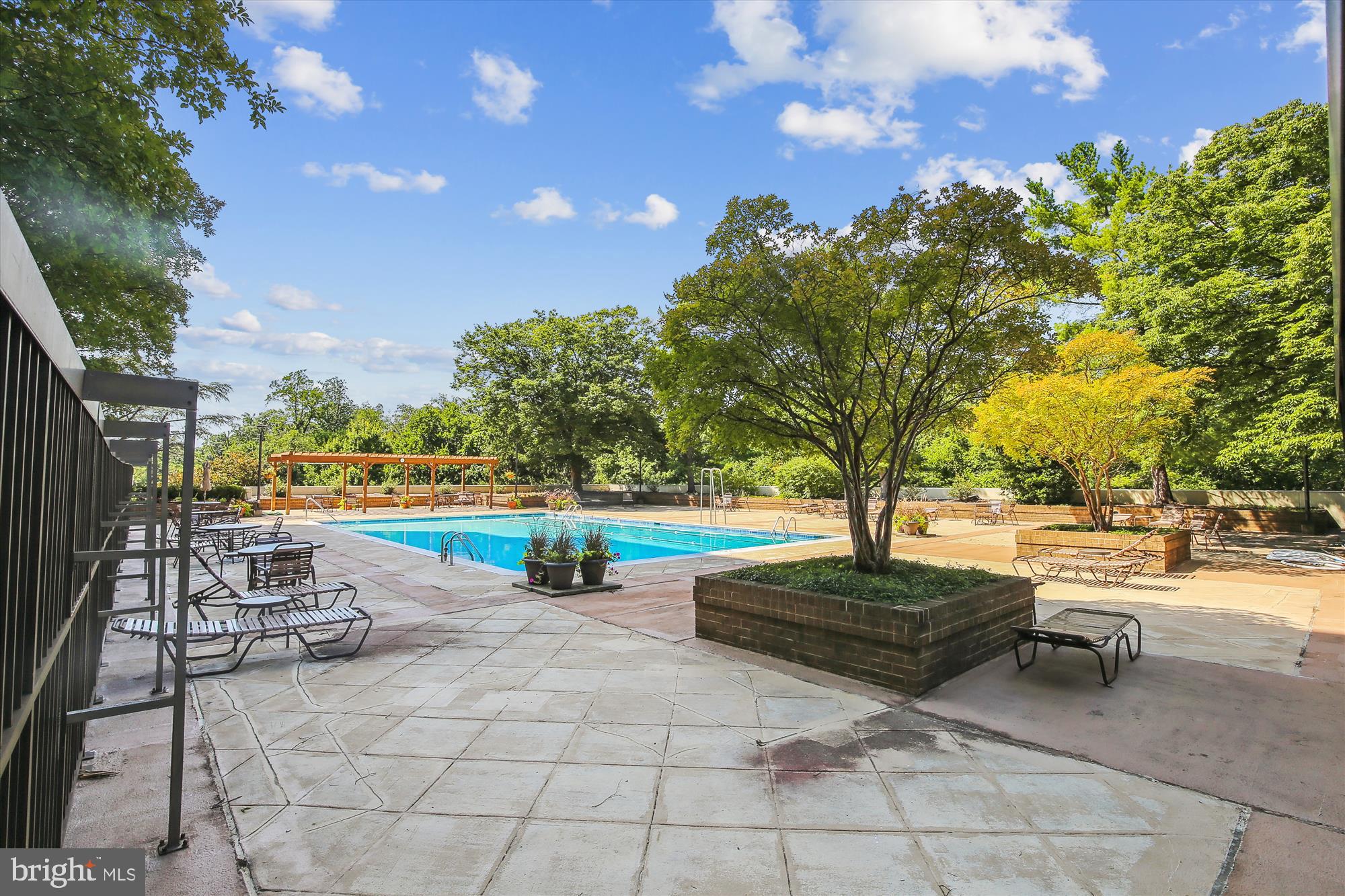 THE BARKLEY - Residential Lease