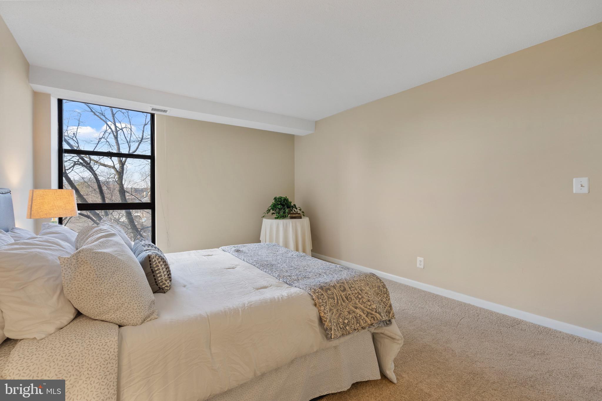 THE BARKLEY - Residential Lease