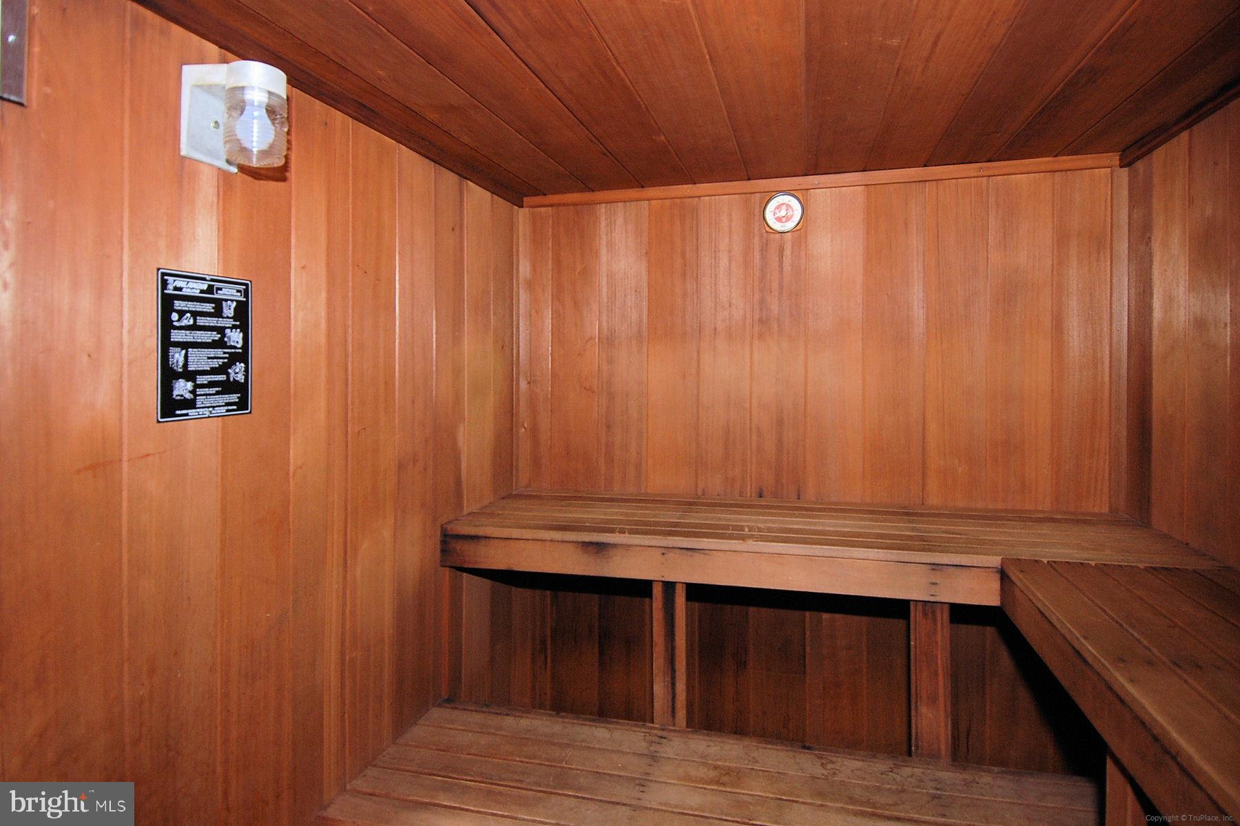 THE BARKLEY - Residential Lease