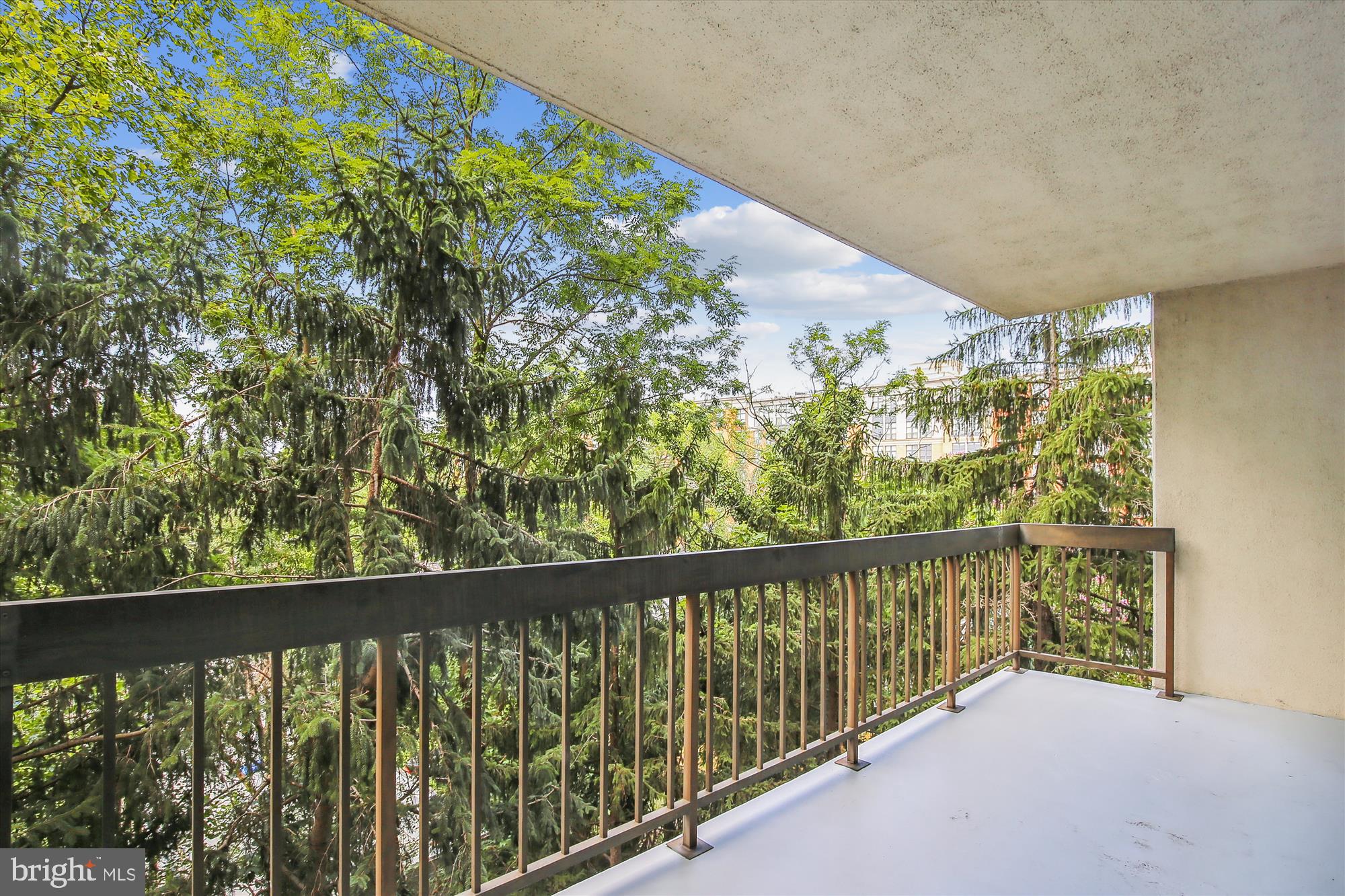 THE BARKLEY - Residential Lease