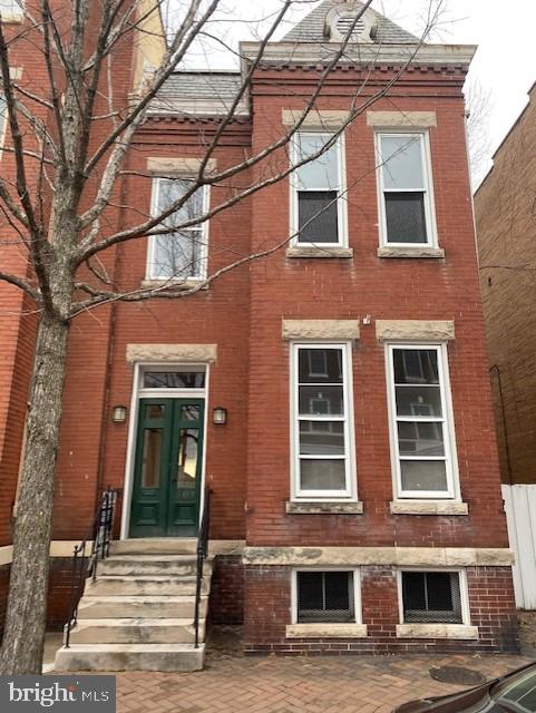 OLD TOWN HISTORIC - Residential Lease