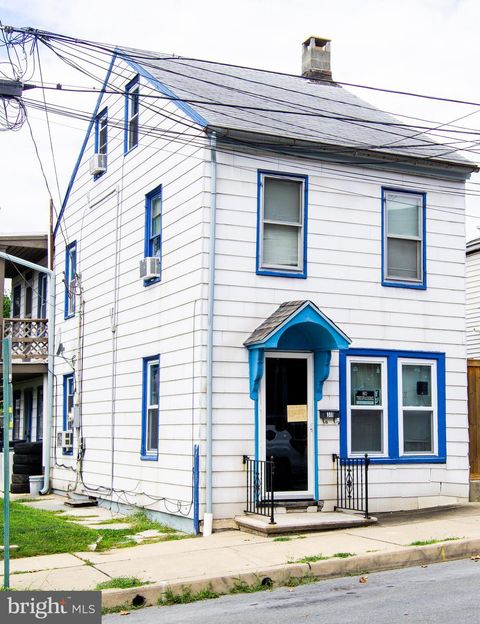 Photo of 311 PERRY ST, COLUMBIA, PA 17512 (MLS # PALA2039578)