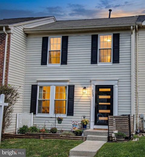 Townhouse For Sale - 222 Leastone Lane<br/> ABINGDON, MD 21009