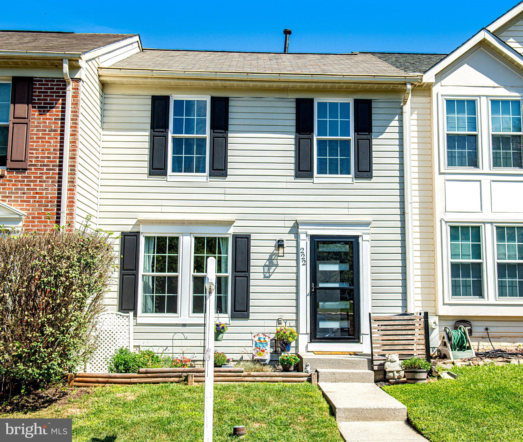 222 LEASTONE LANE