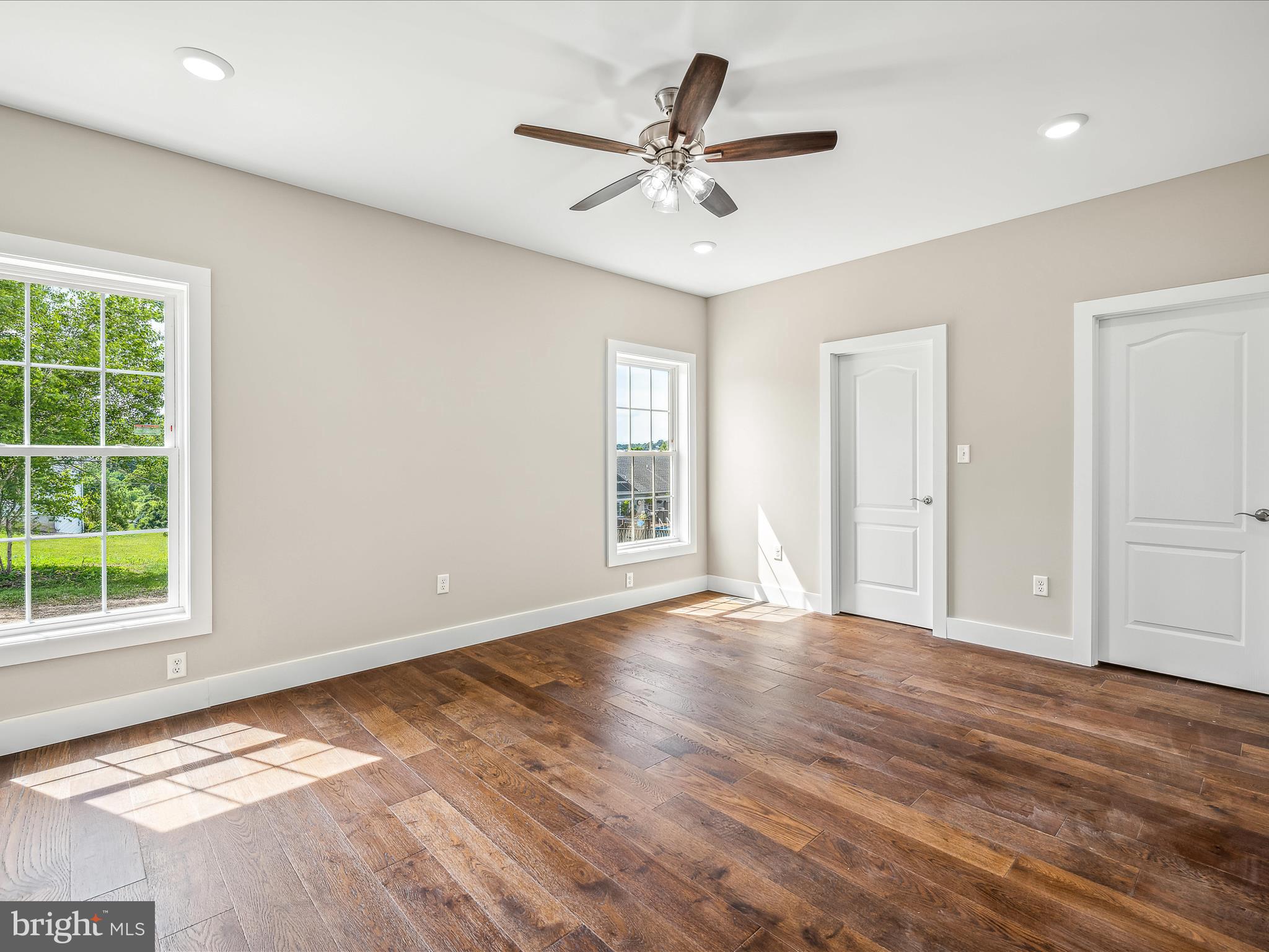 FAIRFAX FARMS - Residential