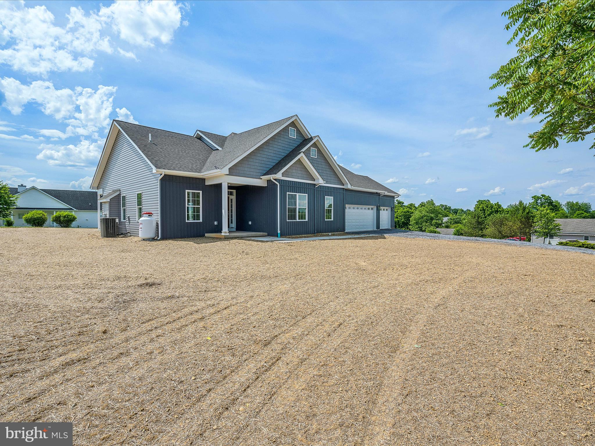 FAIRFAX FARMS - Residential