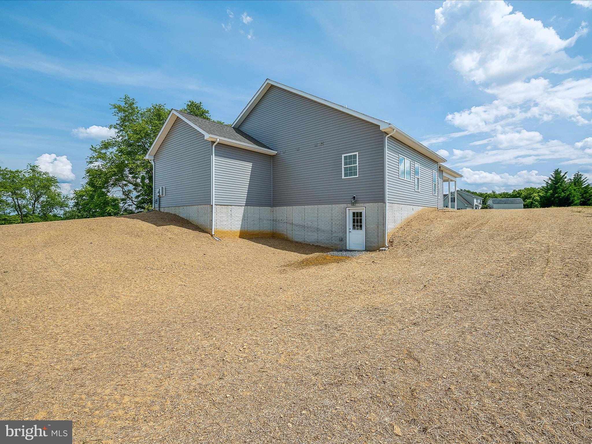 FAIRFAX FARMS - Residential