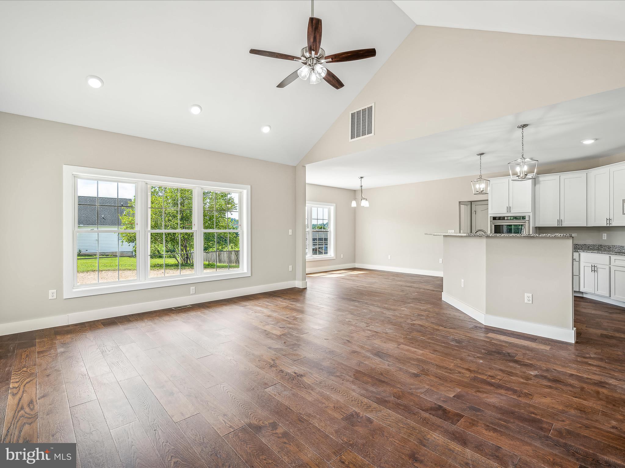 FAIRFAX FARMS - Residential