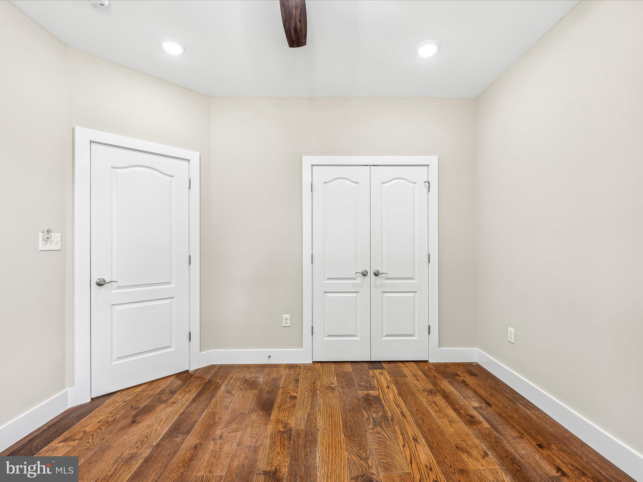 FAIRFAX FARMS - Residential