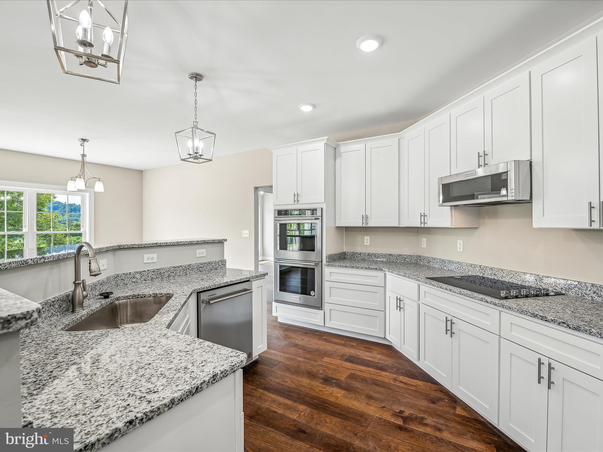 FAIRFAX FARMS - Residential