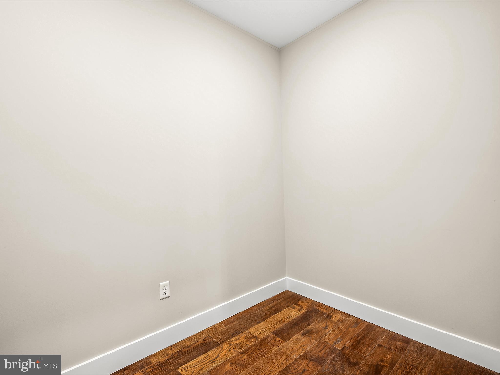 FAIRFAX FARMS - Residential