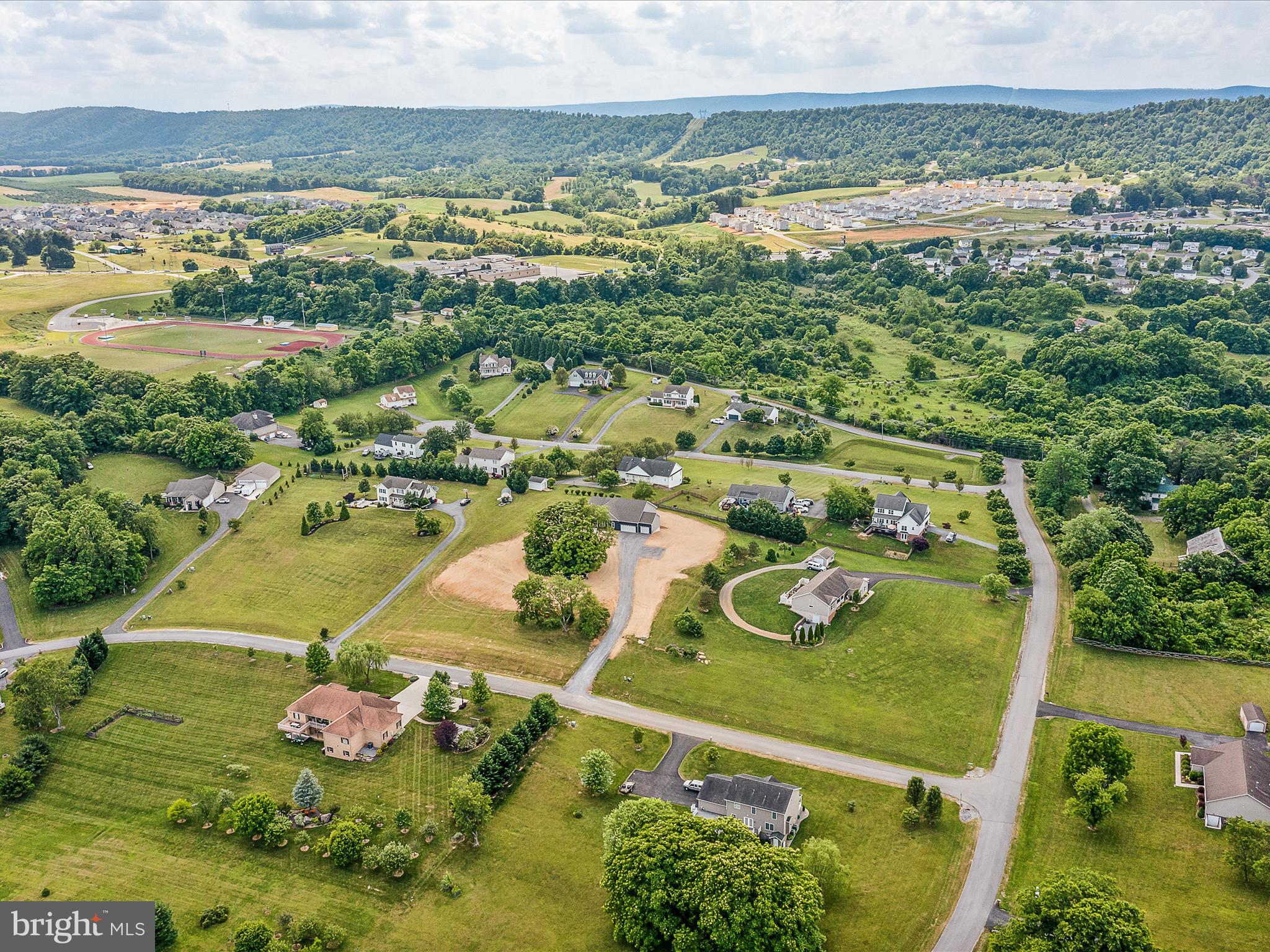 FAIRFAX FARMS - Residential