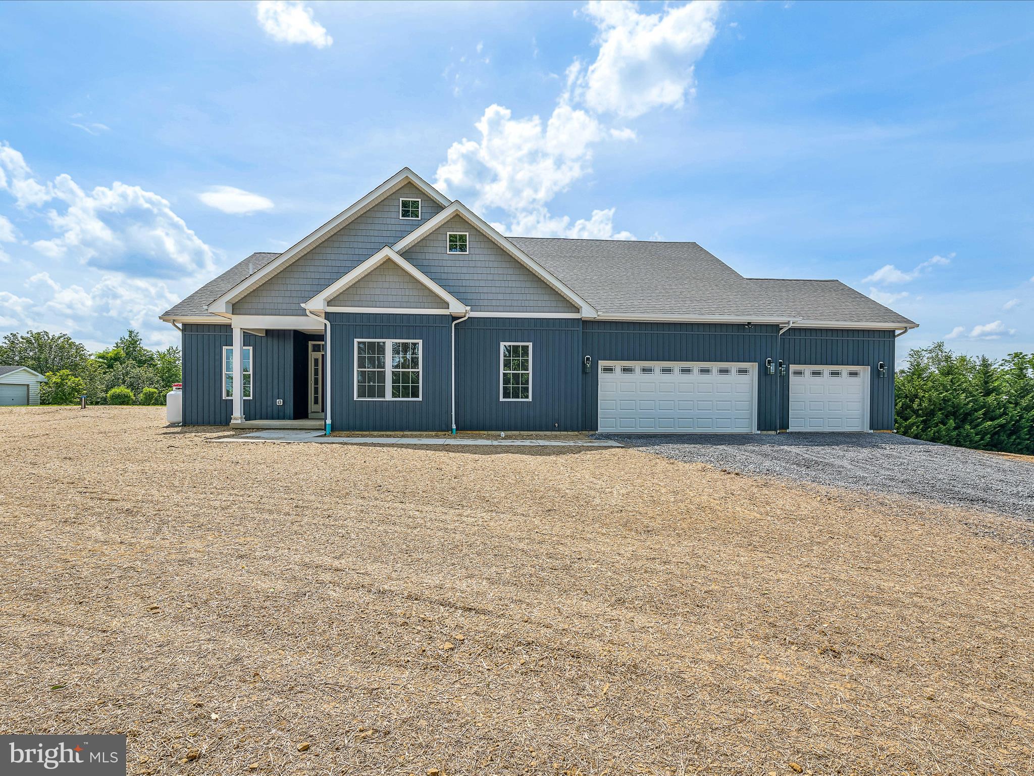 FAIRFAX FARMS - Residential