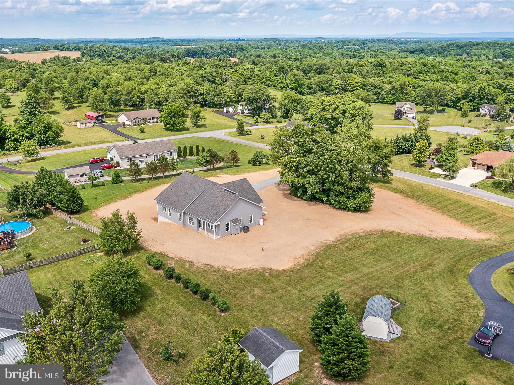 FAIRFAX FARMS - Residential