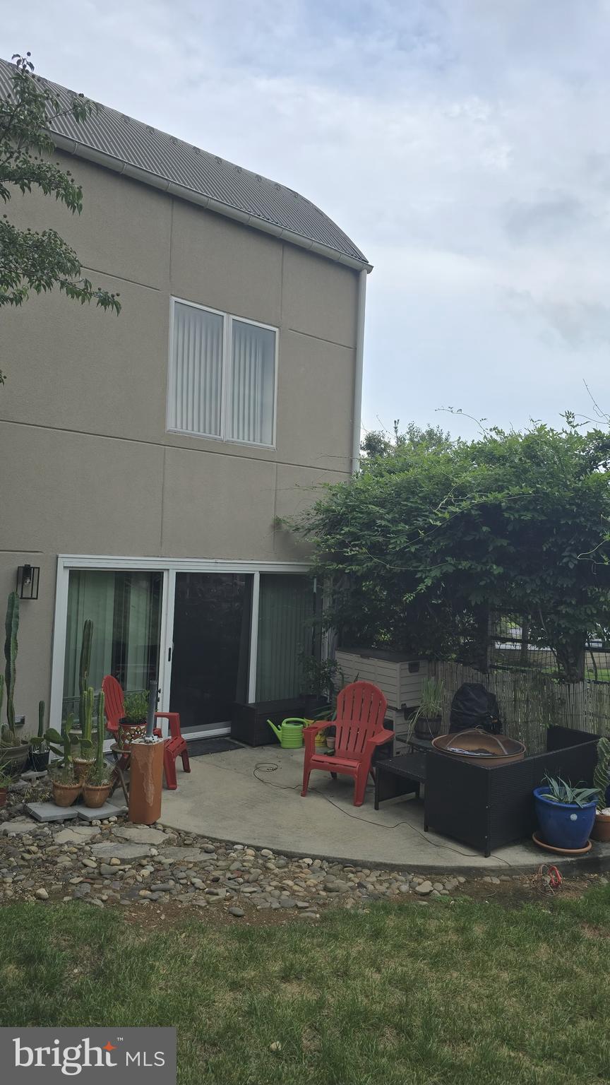 414 BLUE RIDGE CIRCLE