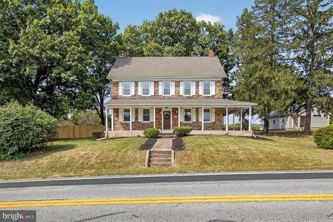 225 E CANAL ROAD YORK PA 17404