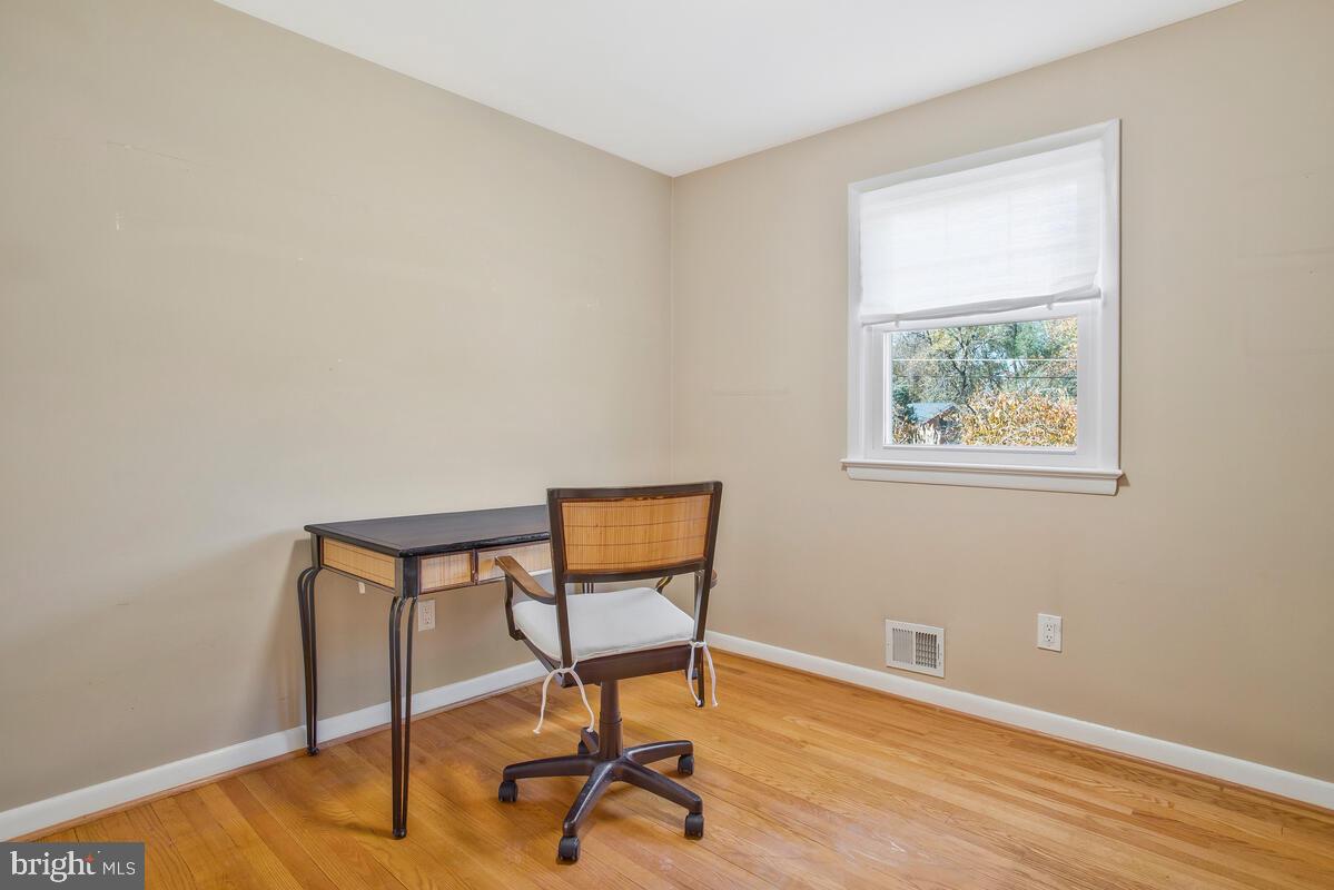 HILLANDALE HEIGHTS - Residential