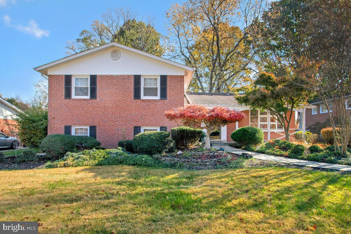 HILLANDALE HEIGHTS - Residential