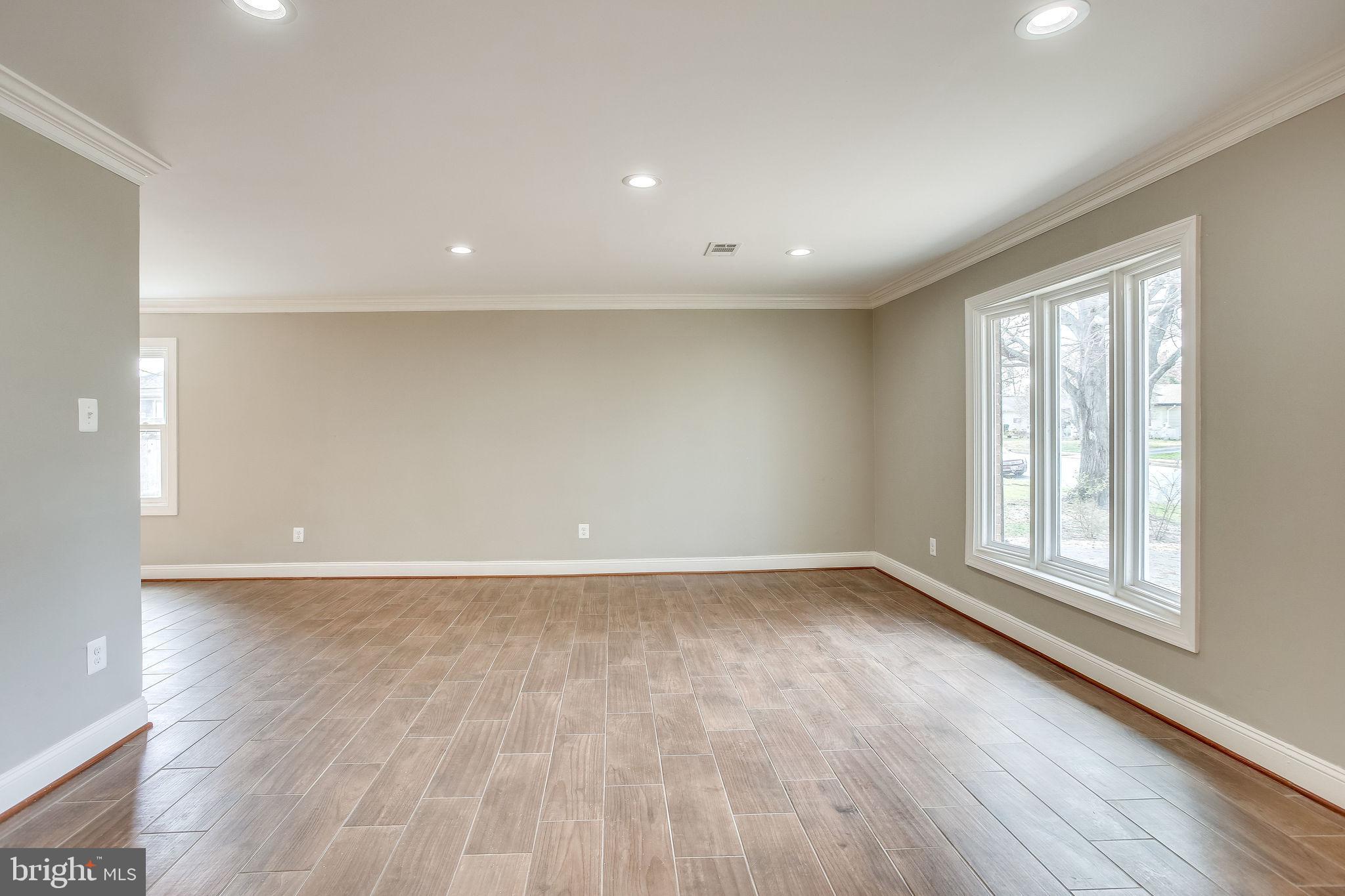 STERLING  PARK - Residential