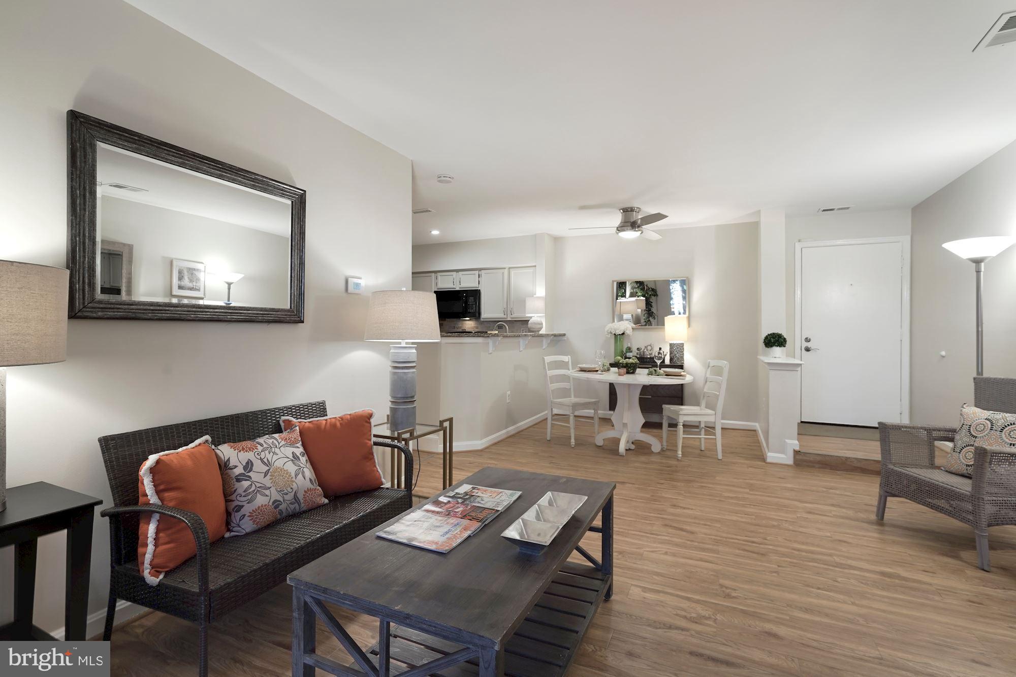 SURREY AT MANCHESTER LAKES - Residential