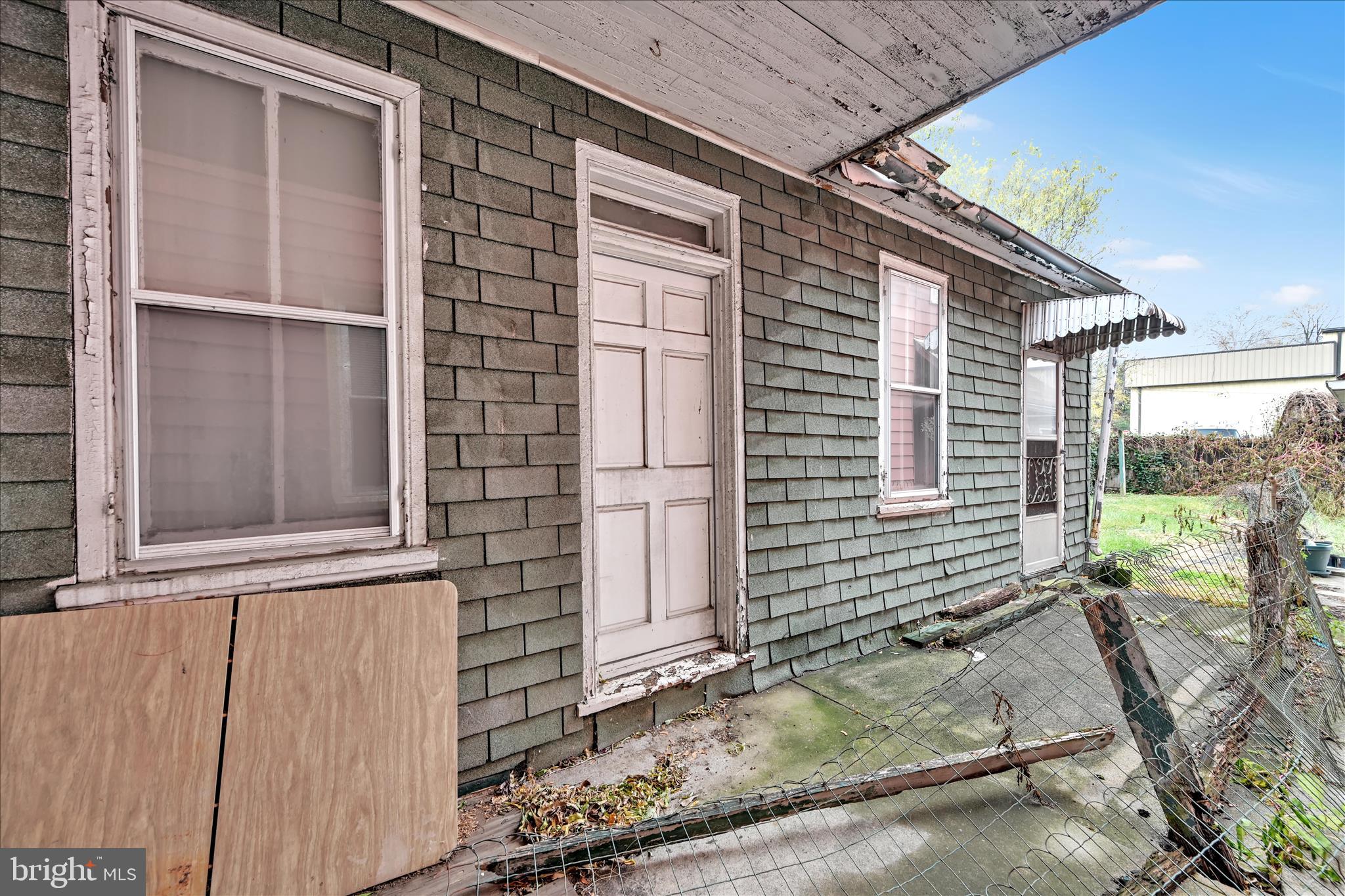 SOUTHSIDE LEBANON CITY - Residential