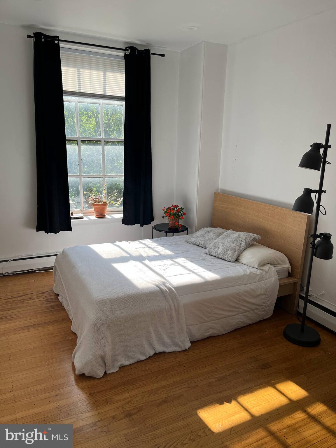 WASHINGTON SQ WEST - Residential Lease