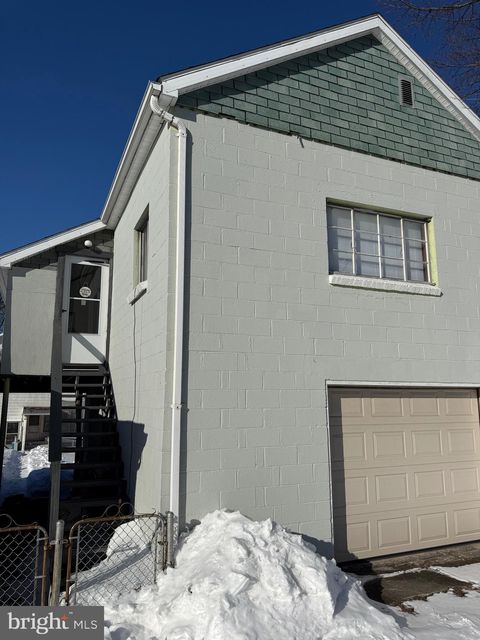 221 MAIN STREET TREMONT PA 17981