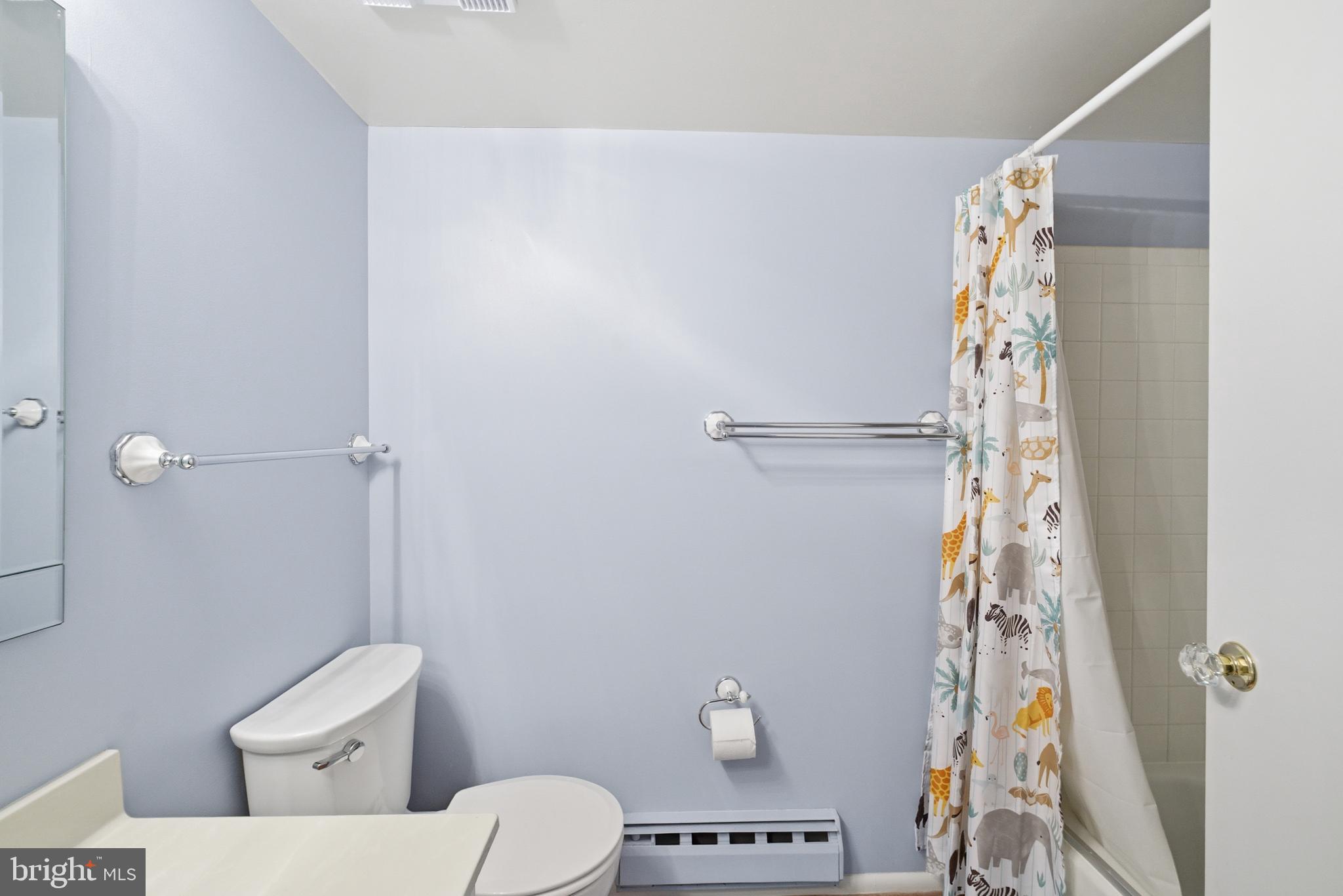 LEISURE WORLD - Residential