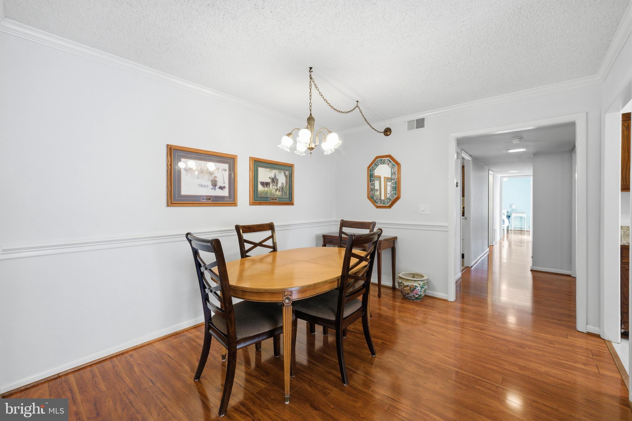 LEISURE WORLD - Residential